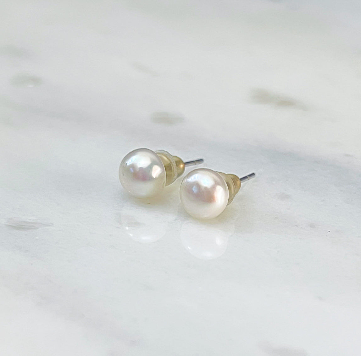 Freshwater Pearl Stud Earrings