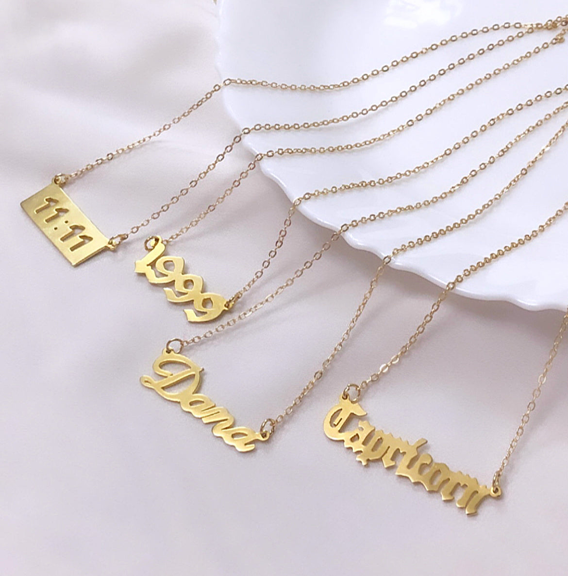Personalized & Custom Necklaces
